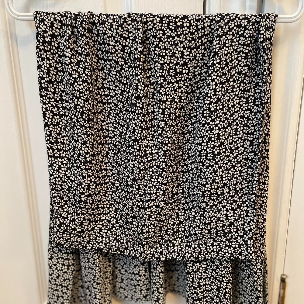 Reformation Bea Skirt in Black Floral - Size 2